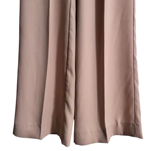 DEREK LAM 10 CROSBY South Door Suiting Vest and Matching Suit Pants In Champagne - Picture 11 of 16